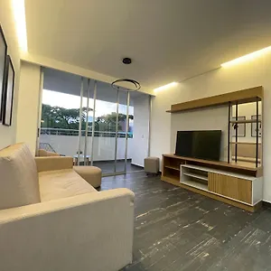 apartamento-bonito-de-3-alcobas-apartment.colombiamedellinhotels.com/